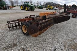 Massey Ferguson 620 13' disk