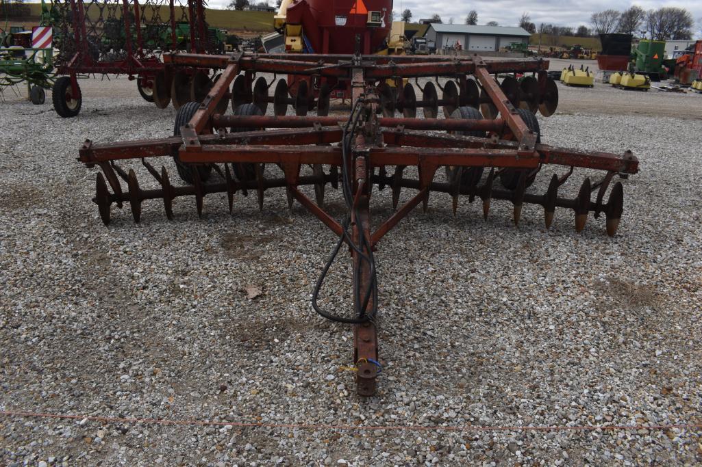 Massey Ferguson 620 13' disk