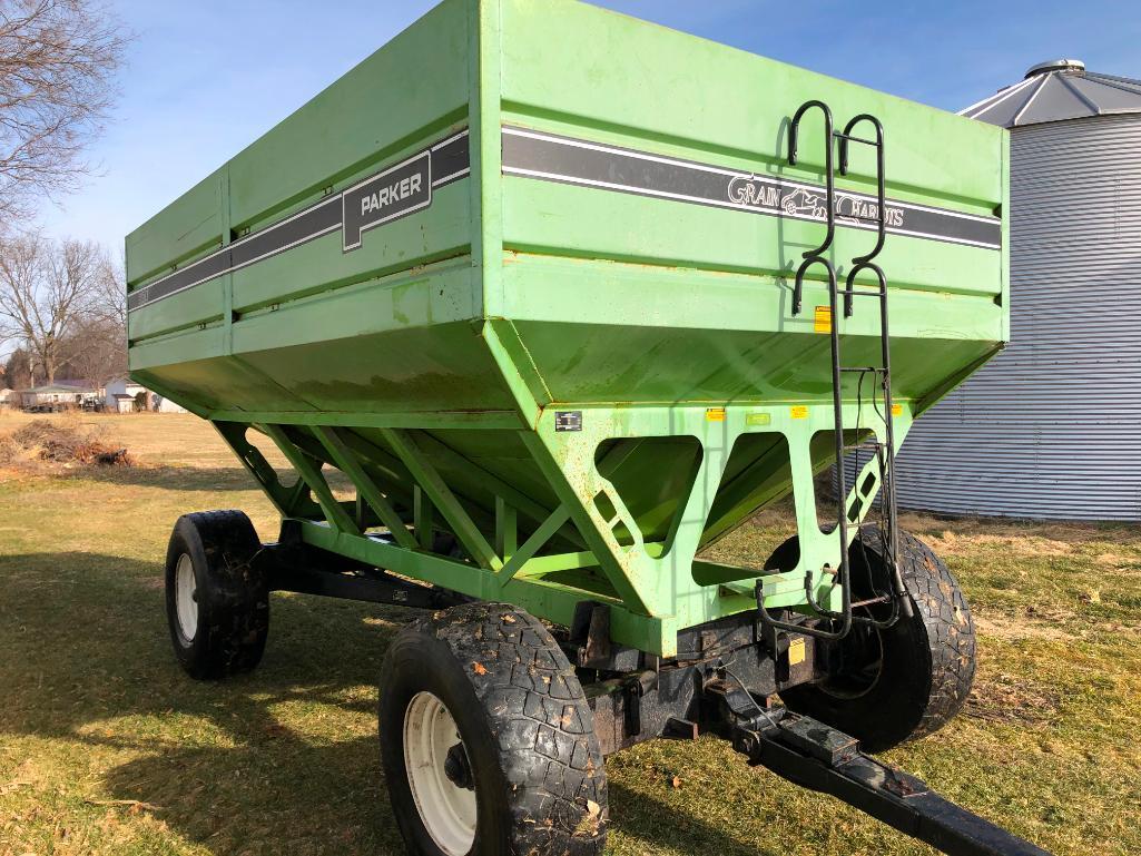 Parker 650 gravity wagon