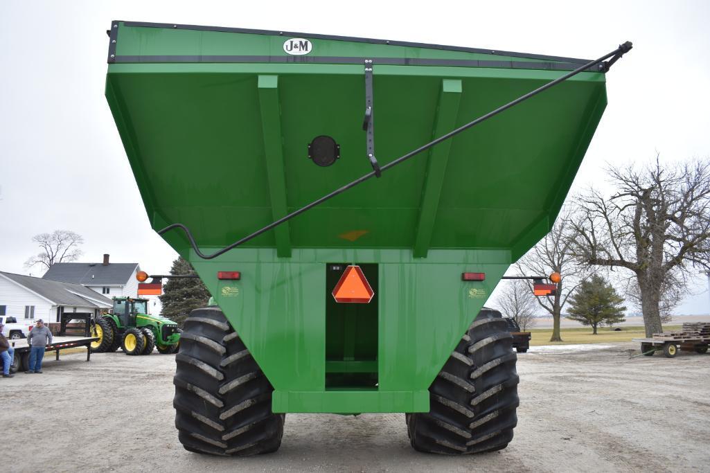 J&M 1326-22S grain cart