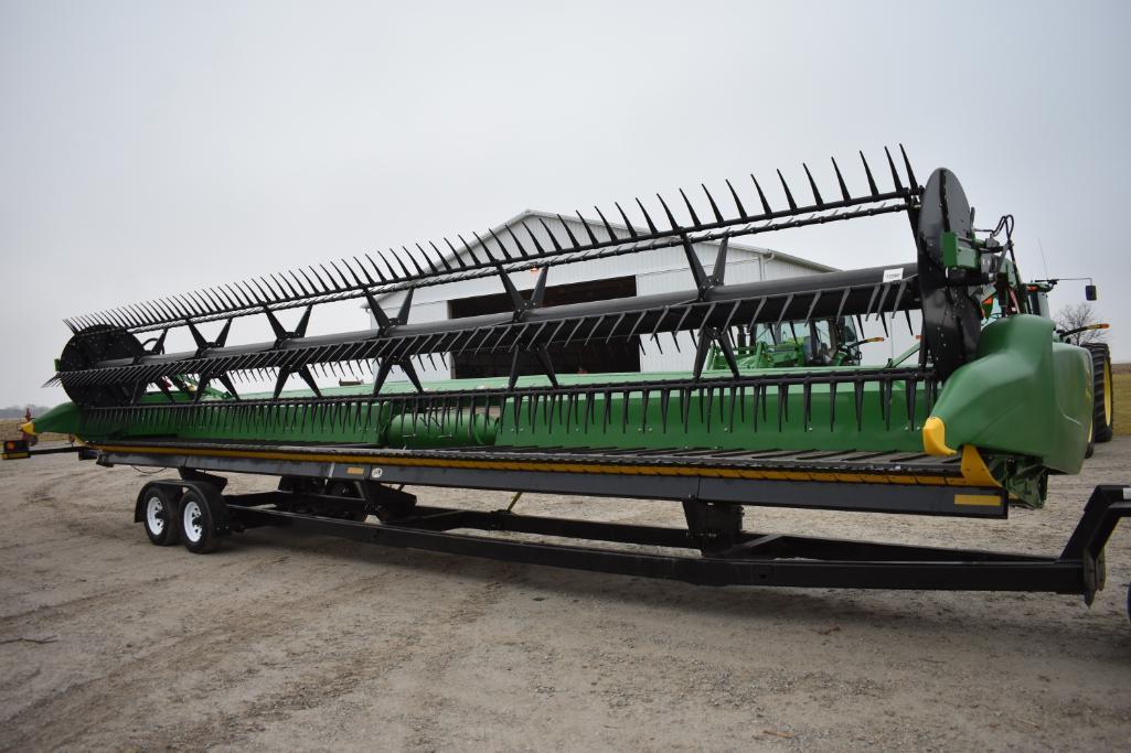 2016 John Deere 635FD 35' flex draper head