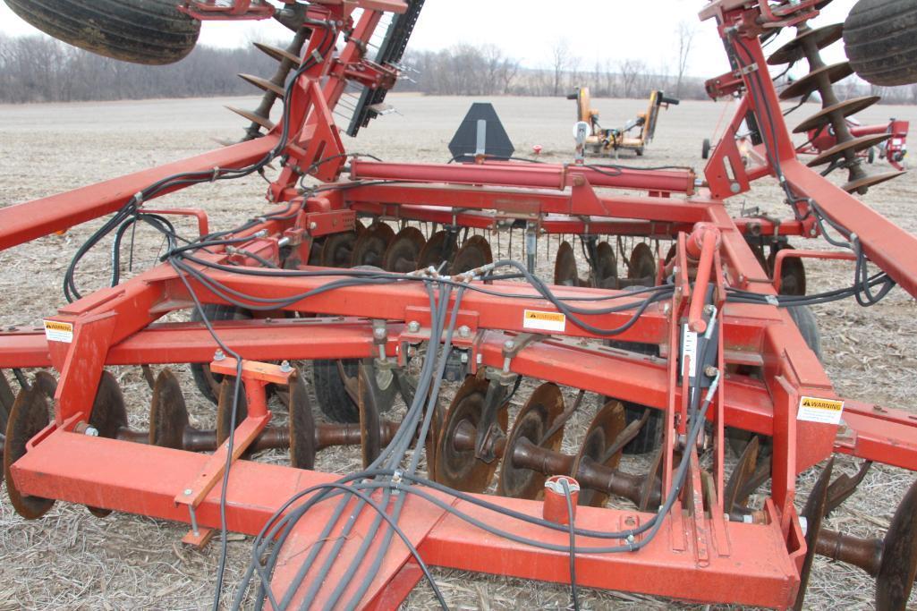 Case IH 3950 24' disk