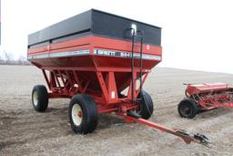 Brent 644 gravity wagon