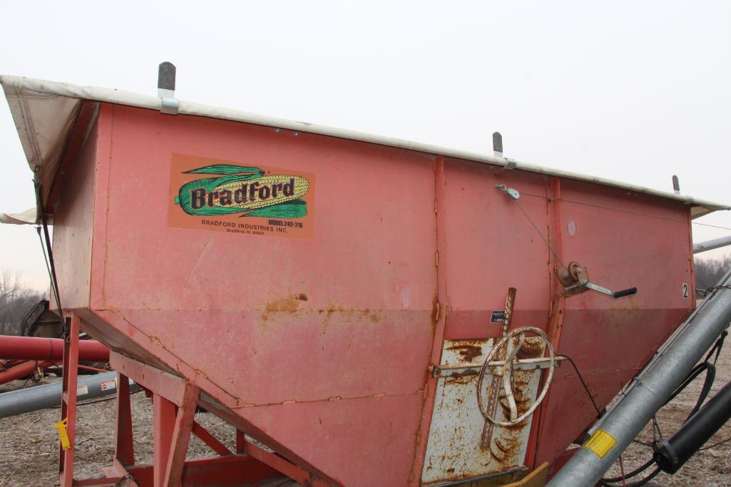 Bradford 250 bu. gravity wagon