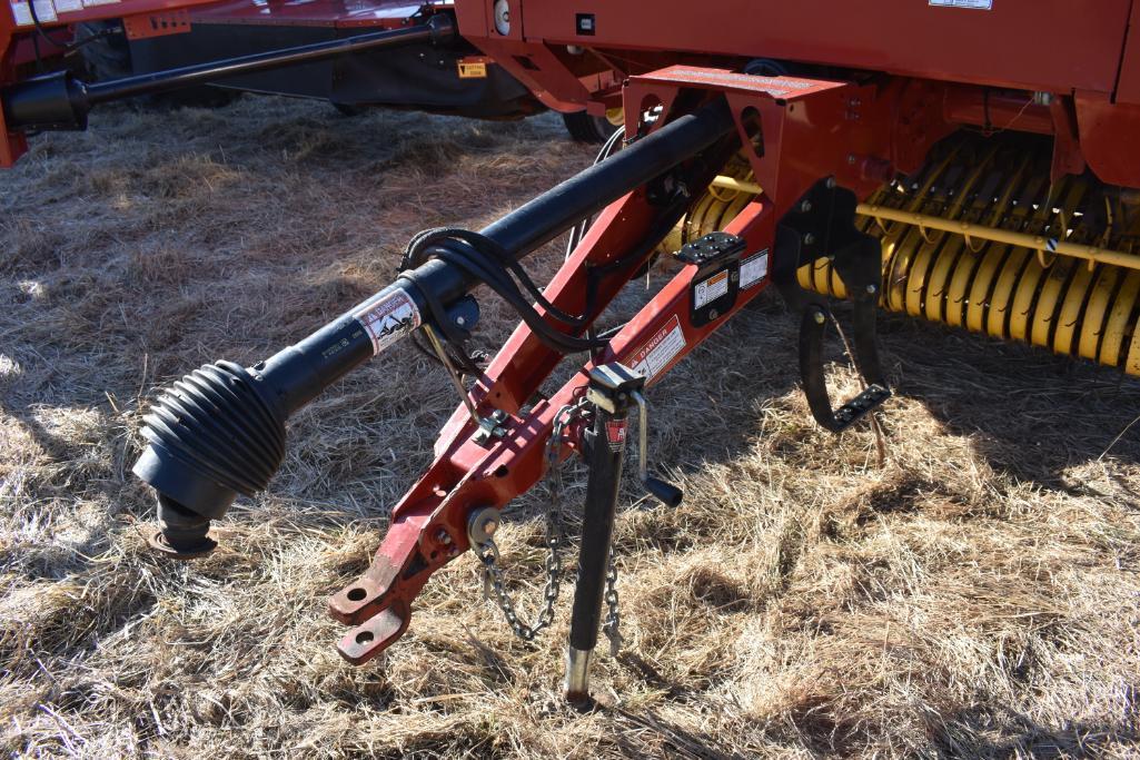 New Holland 740A round baler