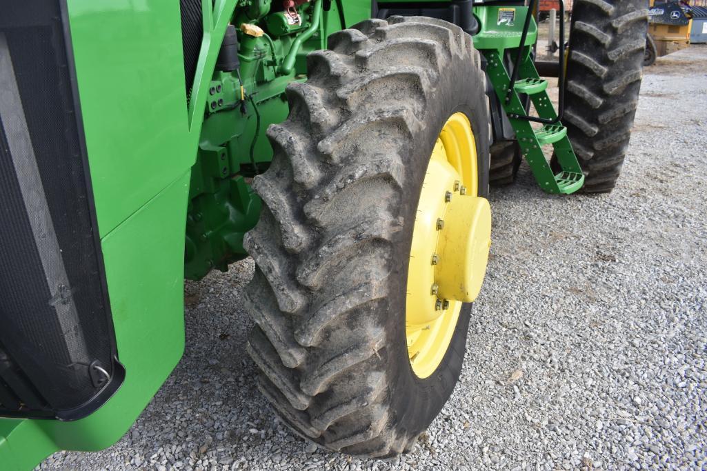 2011 John Deere 8235R MFWD tractor