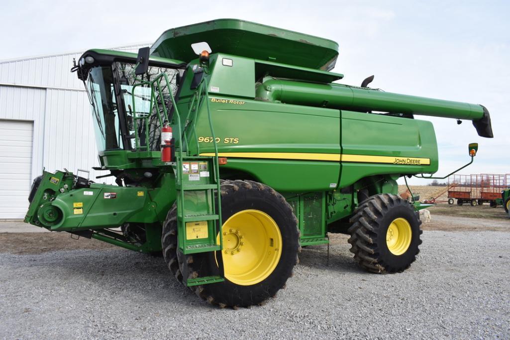 2010 John Deere 9670 STS 2wd combine