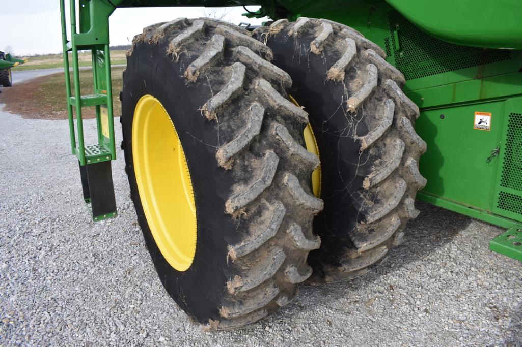 2010 John Deere 9670 STS 2wd combine