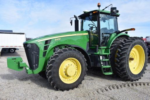 2008 John Deere 8430 MFWD tractor