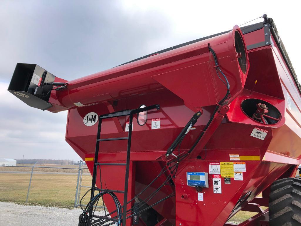 J&M 875 grain cart