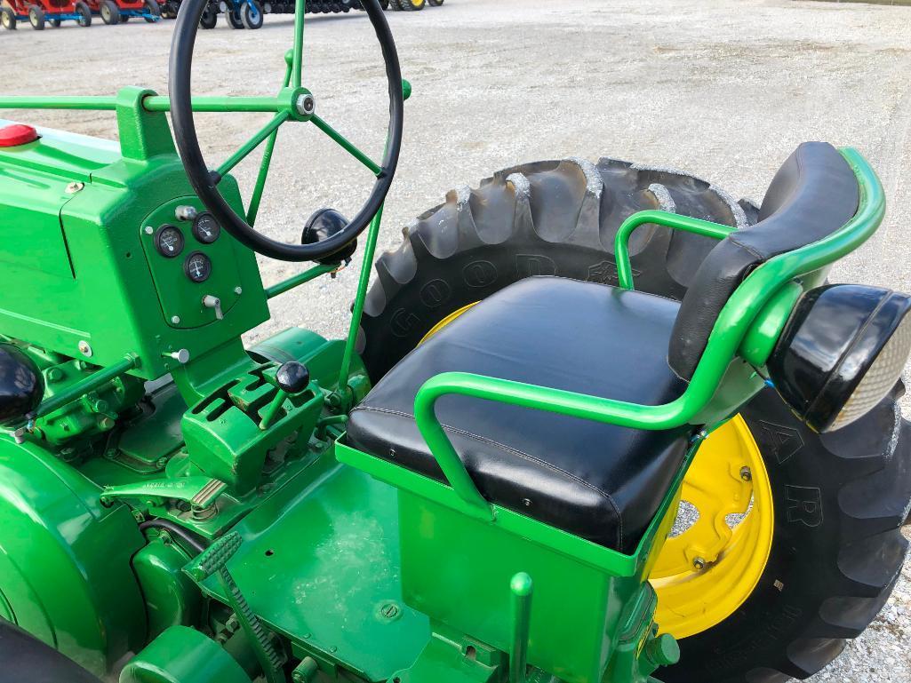 John Deere 60 antique tractor