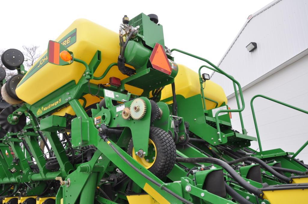 2015 John Deere 1795