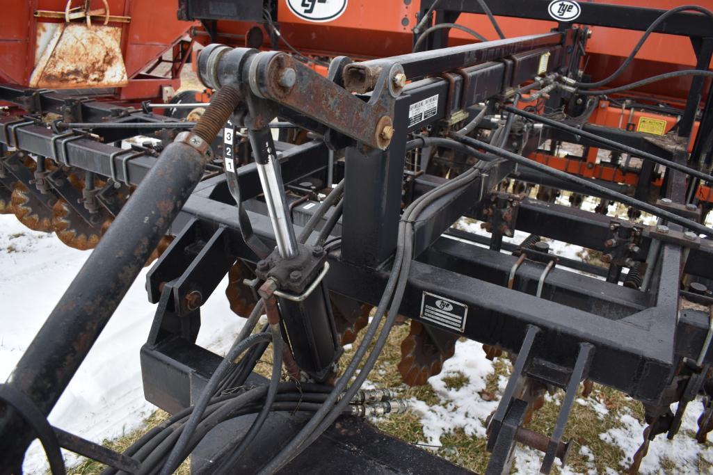 Tye 114-H330 20' drill on no-till caddy