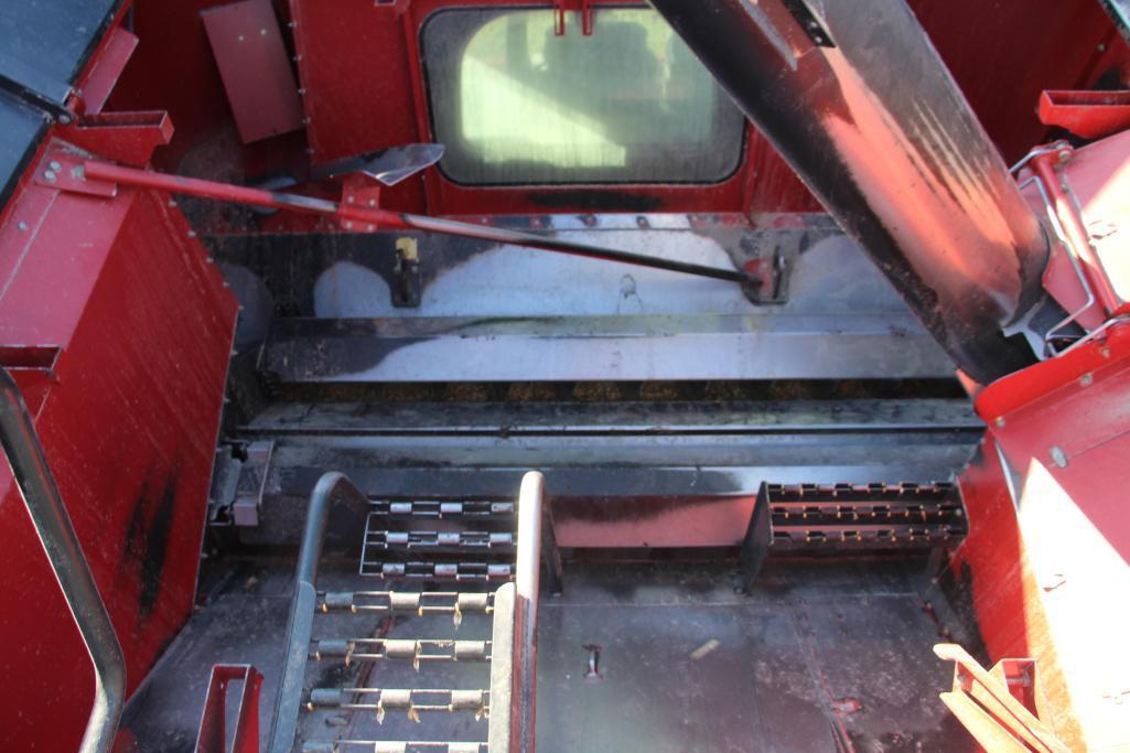 2008 Case IH 8010 2wd combine