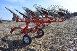 Kuhn SR110 Speedrake 10-wheel rake