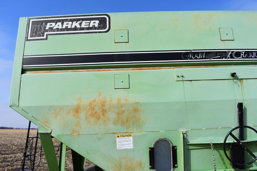 Parker 6250 Grain Chariot gravity wagon