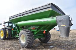 Brent 882 grain cart