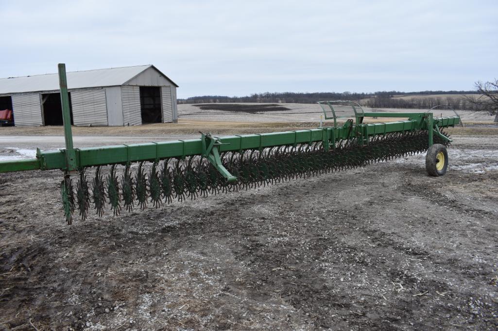 John Deere 400 30' rotary hoe