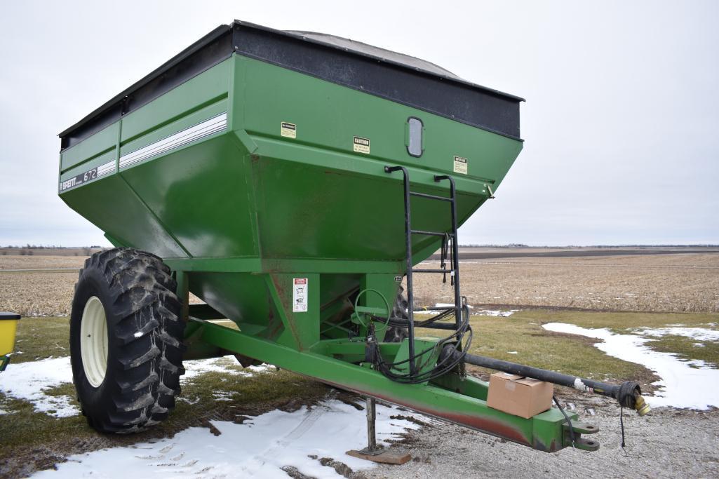 Brent 672 grain cart