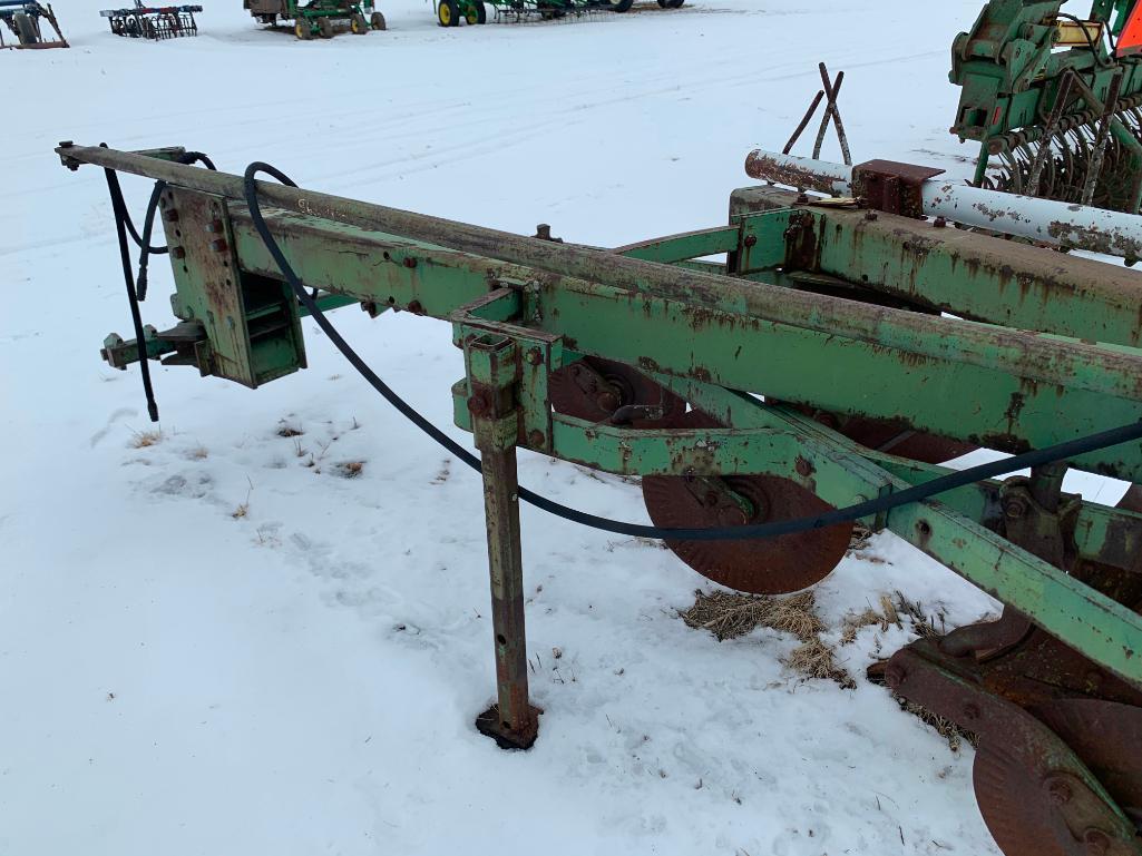 John Deere 1350-1450 5 bottom plow