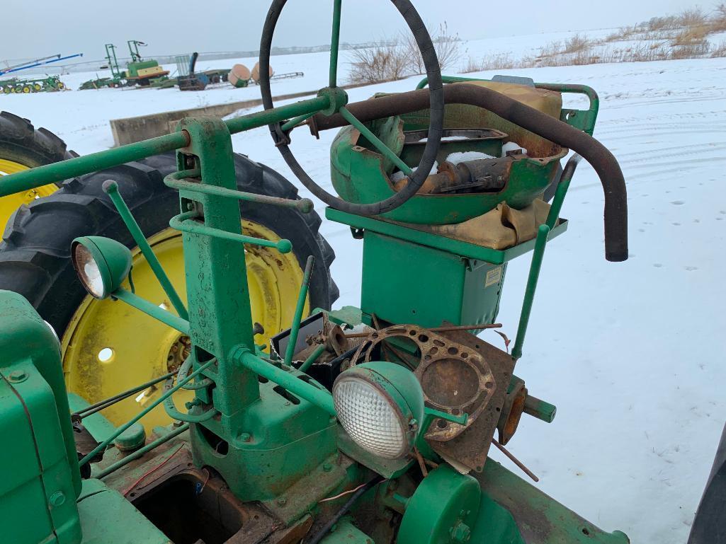 John Deere B tractor - not running