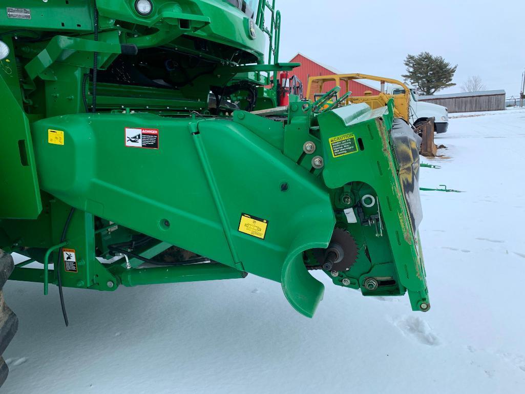 2012 John Deere S660 2wd combine