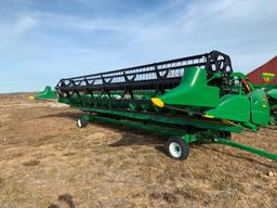 2017 John Deere 630F 30' HydraFlex platform