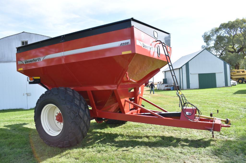 2013 Unverferth 6225 grain cart