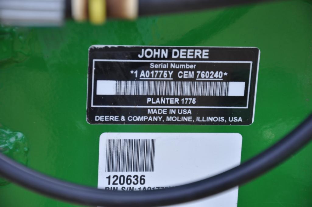 2015 John Deere 1775NT CCS 16 row 30" planter