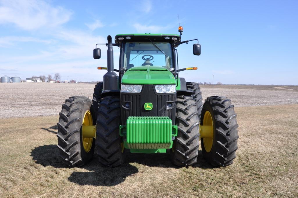 2013 John Deere 8360R MFWD tractor