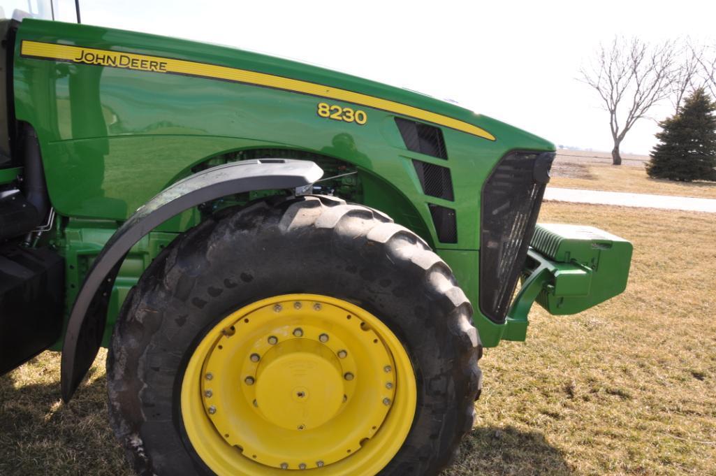 2008 John Deere 8230 MFWD tractor