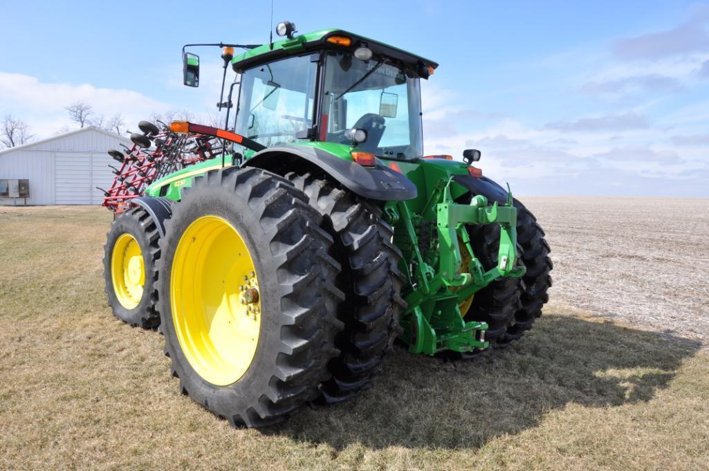 2008 John Deere 8230 MFWD tractor