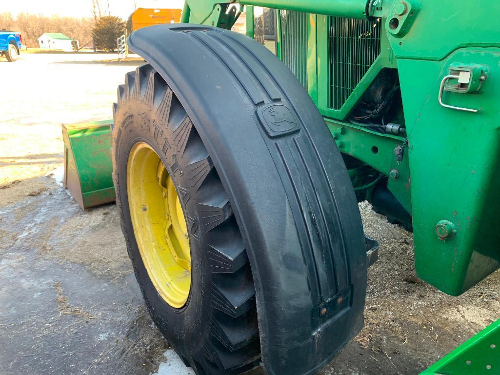 1993 John Deere 7800 MFWD tractor