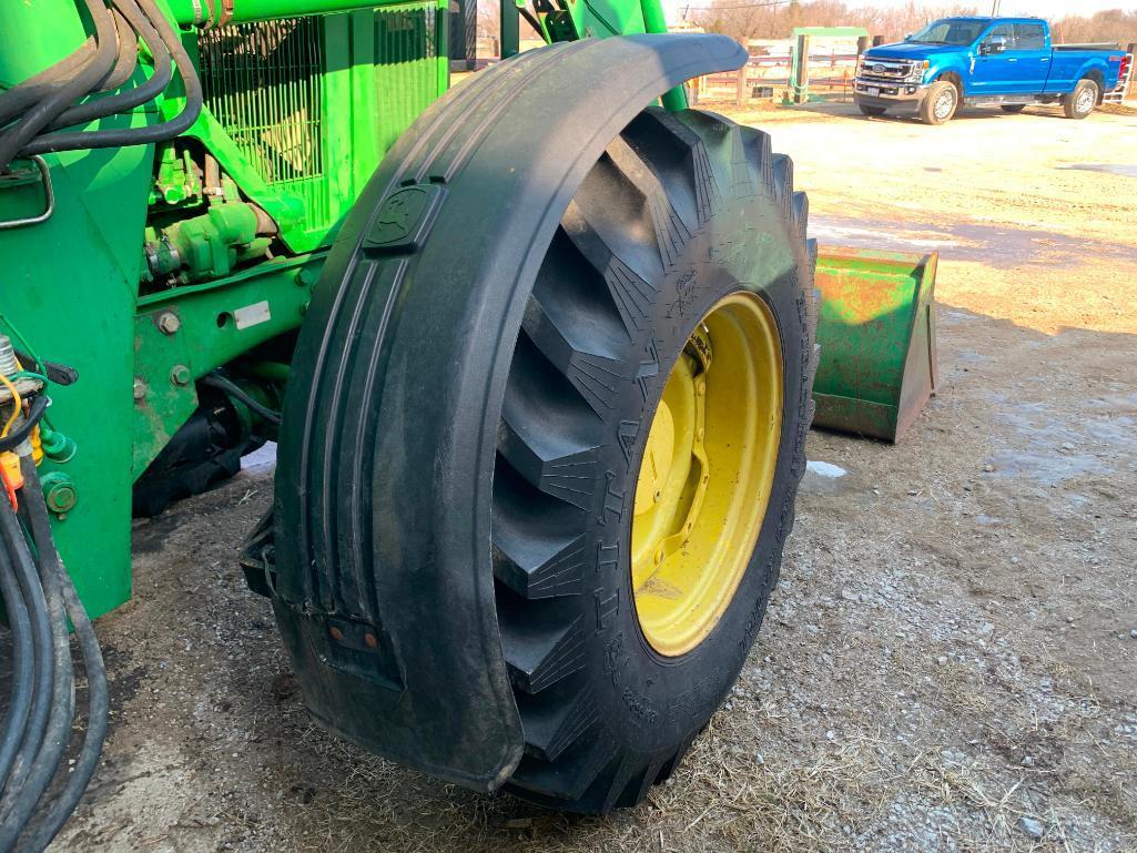 1993 John Deere 7800 MFWD tractor