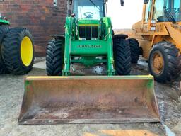 1993 John Deere 7800 MFWD tractor