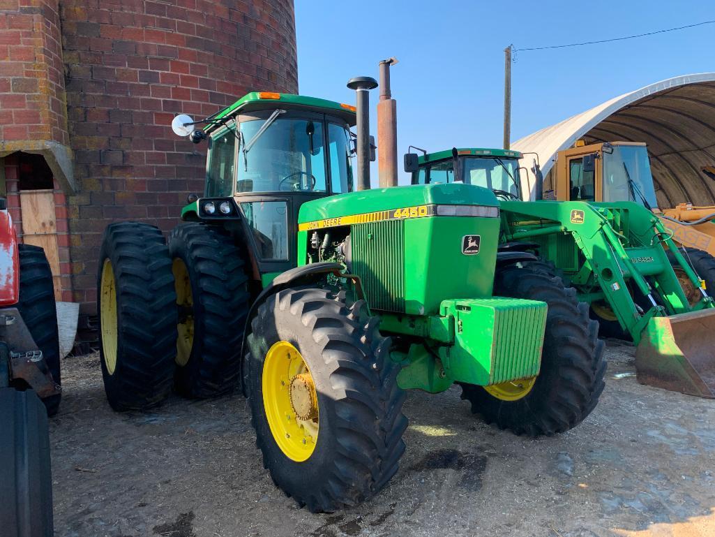 John Deere 4450 MFWD tractor