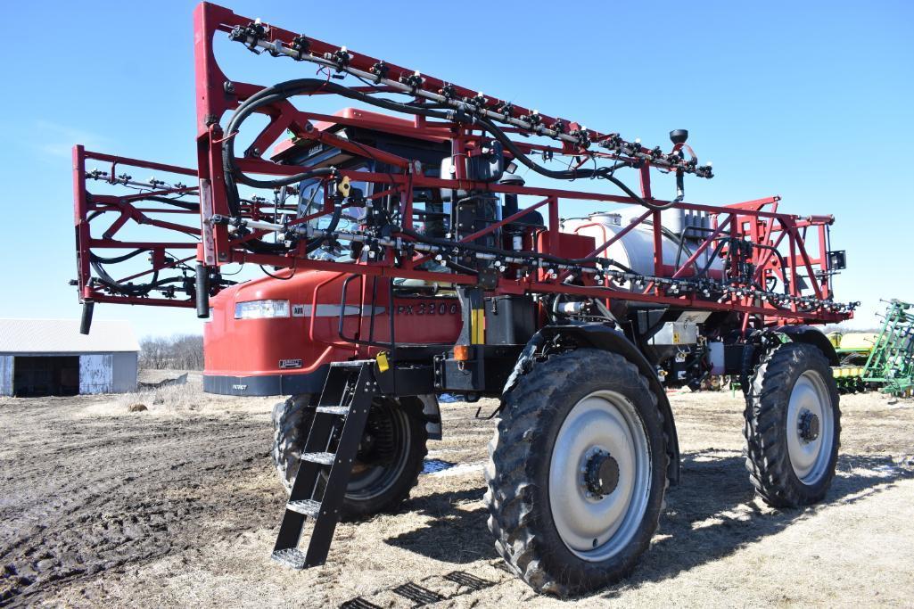 2005 Case IH Patriot SPX3200 self-propelled sprayer