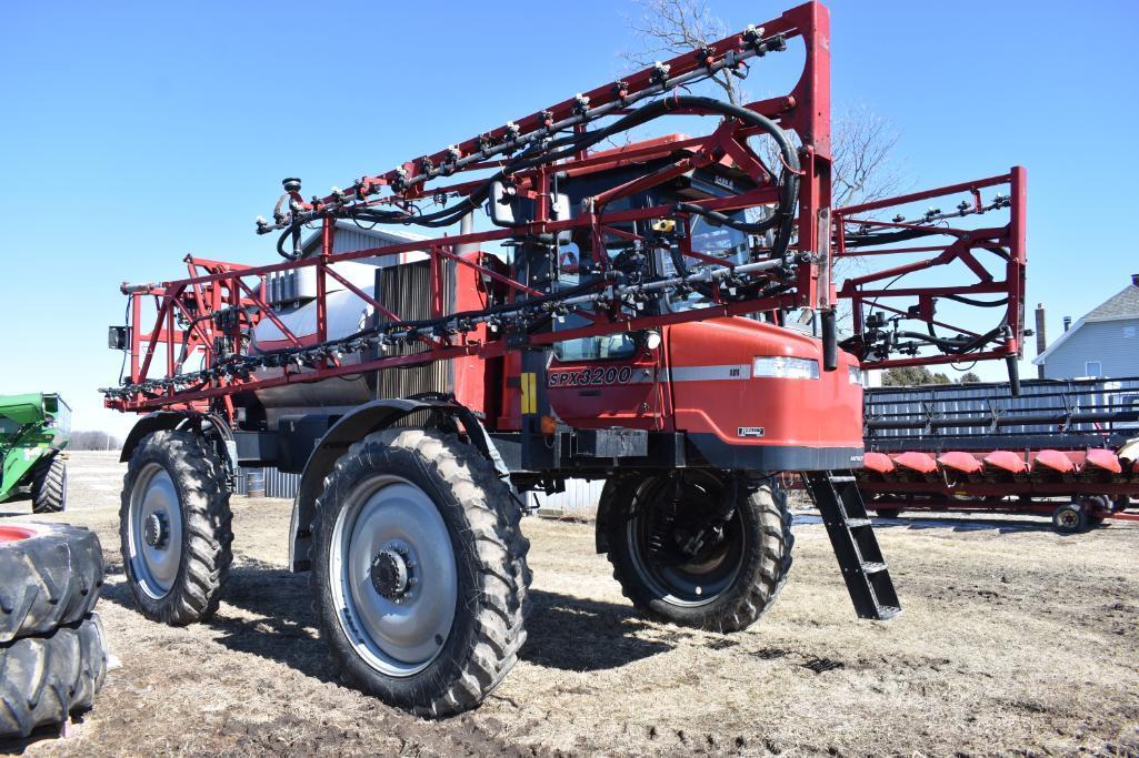 2005 Case IH Patriot SPX3200 self-propelled sprayer