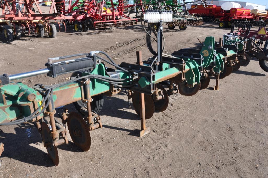 Hawkins 3-pt. liquid fertilizer applicator