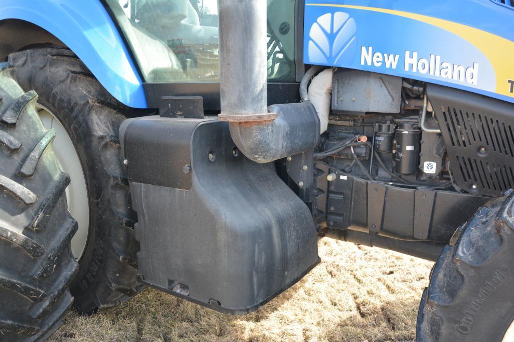 2006 New Holland TG215 Super Steer MFWD tractor