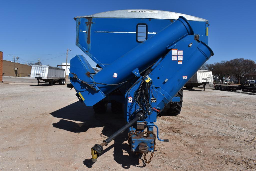 2009 Kinze 1050 grain cart