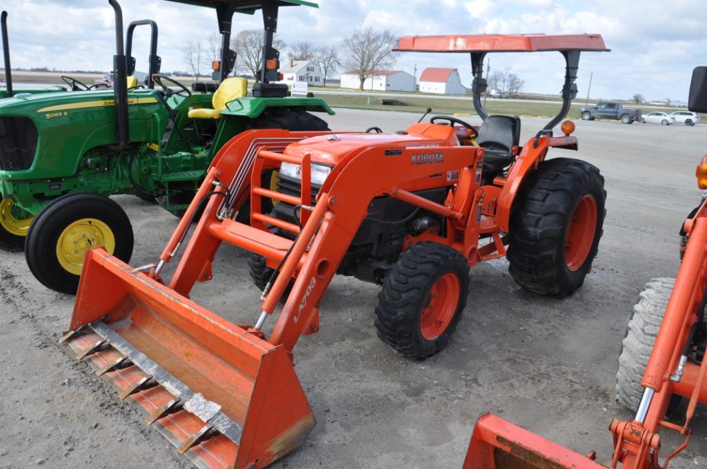 Kubota L4400 MFWD compact tractor