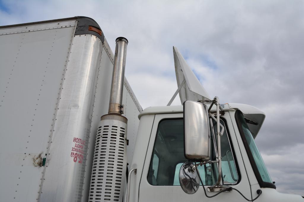 1995 White GMC van truck