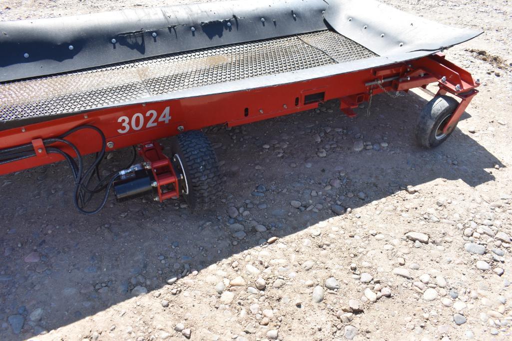 2016 Renn RGC 3024 24'x30" telescoping hyd. belt conveyor