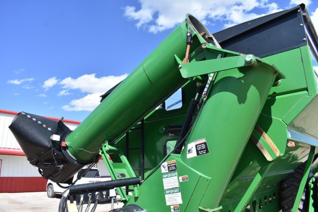 2013 Brent 1196 Avalanche grain cart