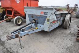 New Idea 3622 manure spreader