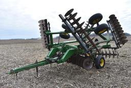 John Deere 630 24' disk