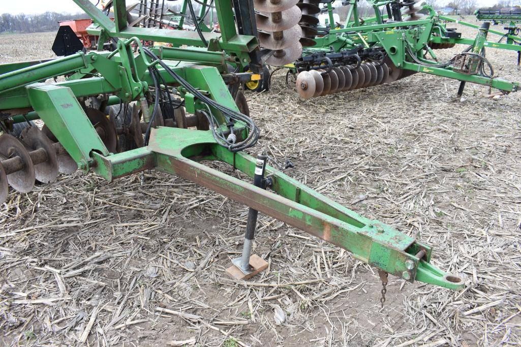 John Deere 630 24' disk