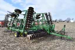 2005 John Deere 726 27'9" soil finisher