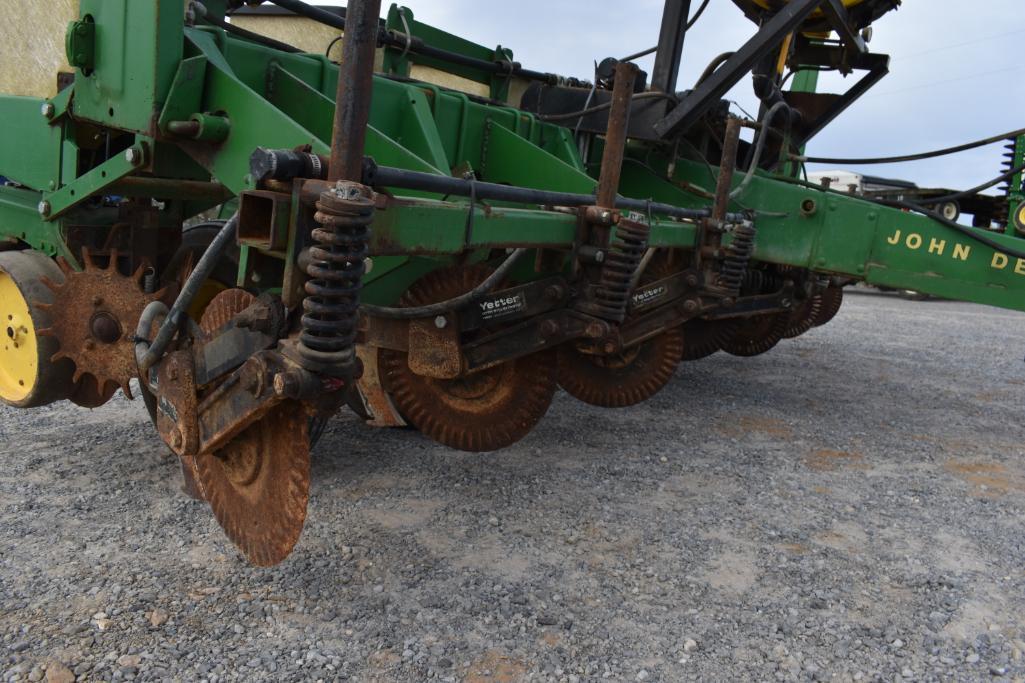 John Deere 7000 6 row 30" planter